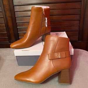 Liz Claiborne booties